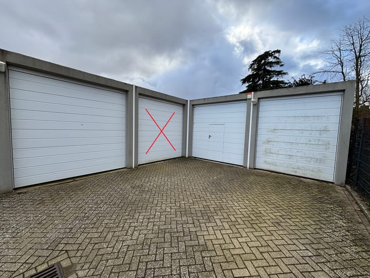 Satellietbaan 9, Hillegom