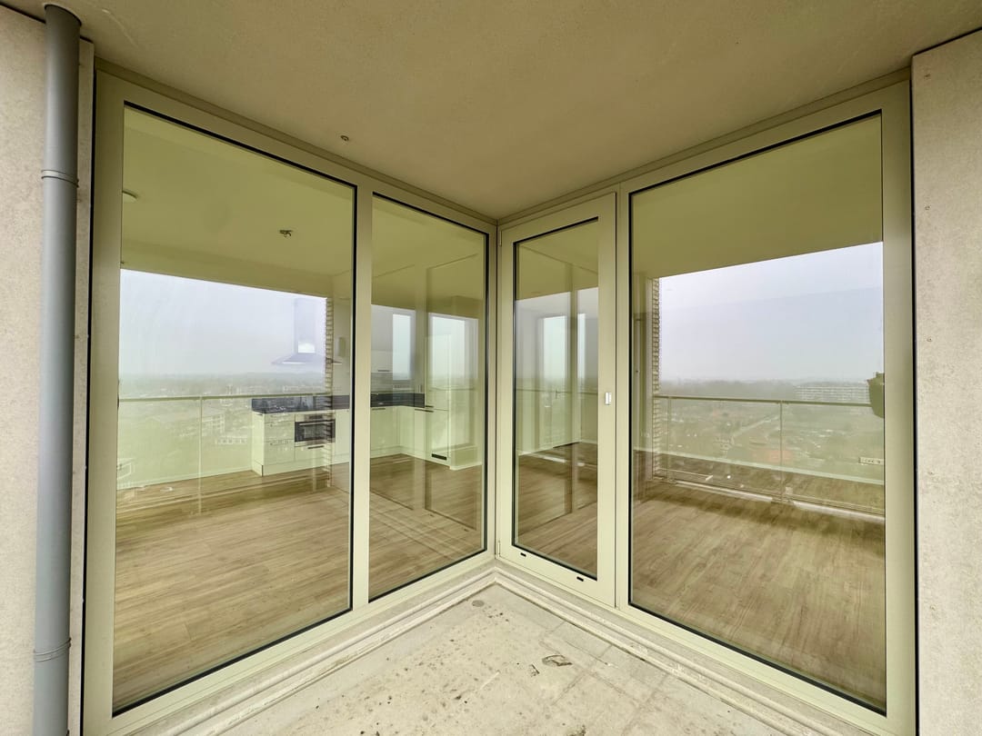 Foto 16 van Aalscholverpad 165