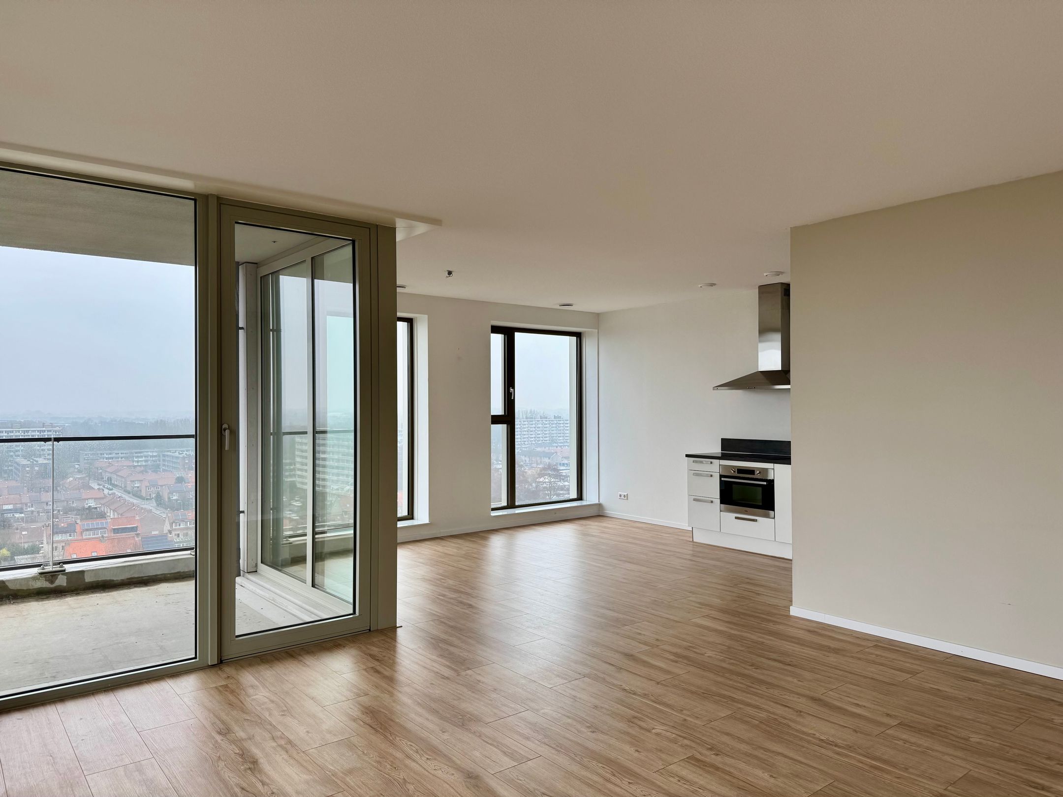 Foto 12 van Aalscholverpad 165