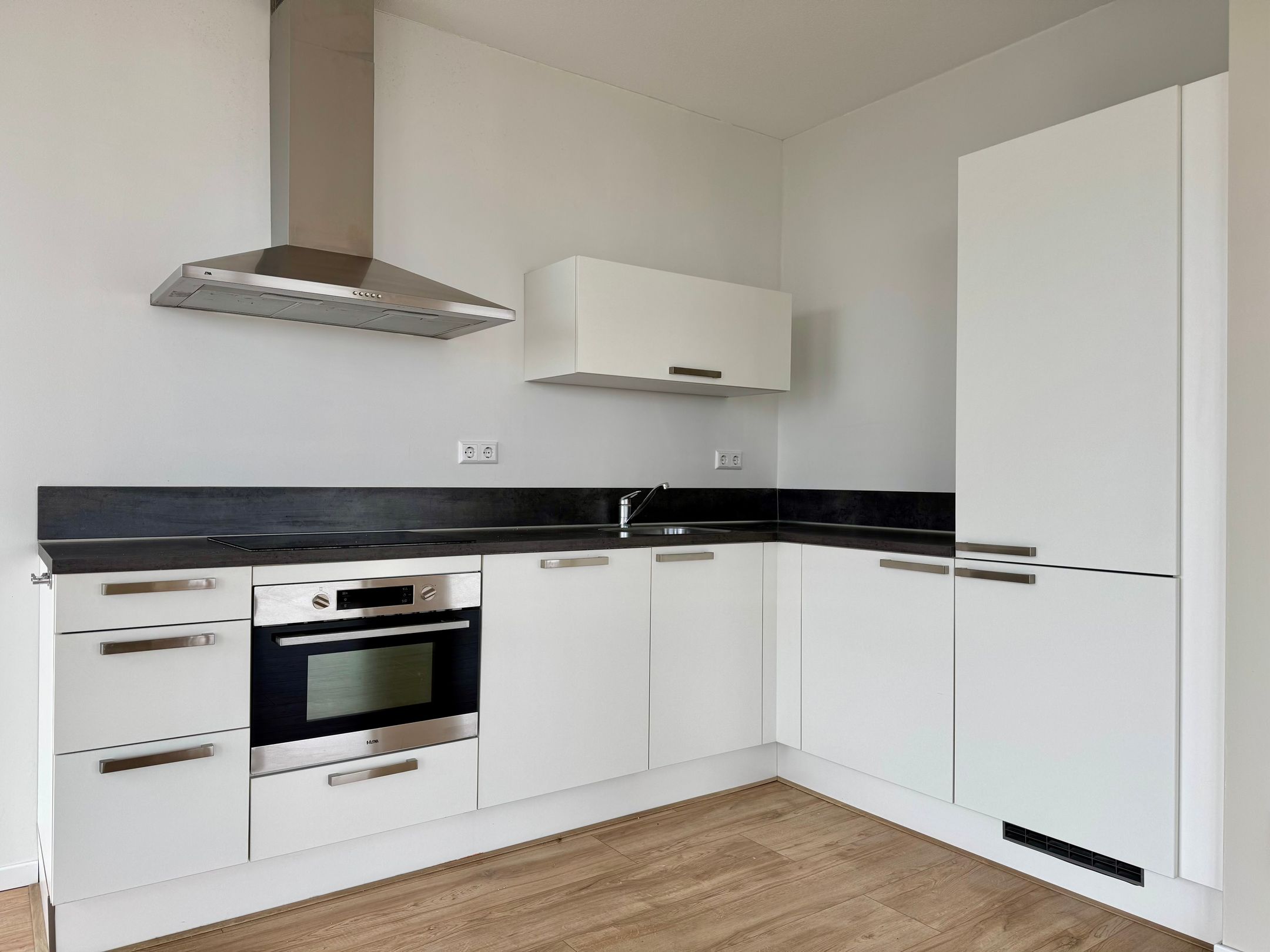 Foto 15 van Aalscholverpad 165