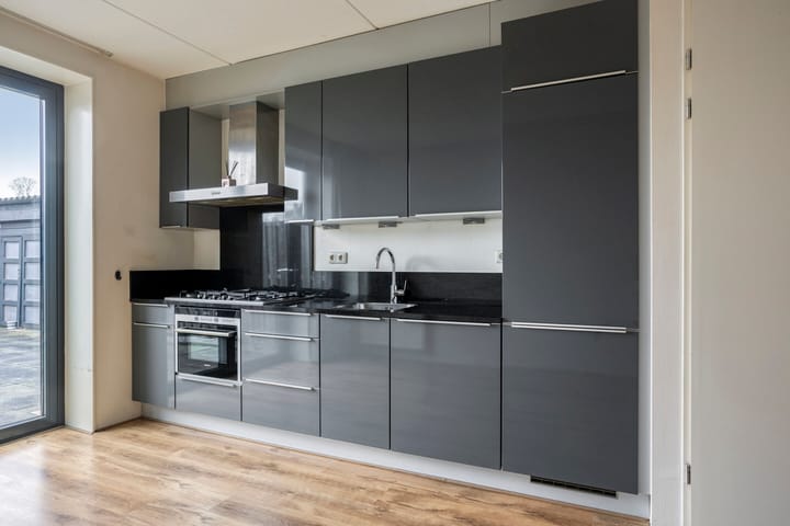 Foto 7 van Bachstraat 11