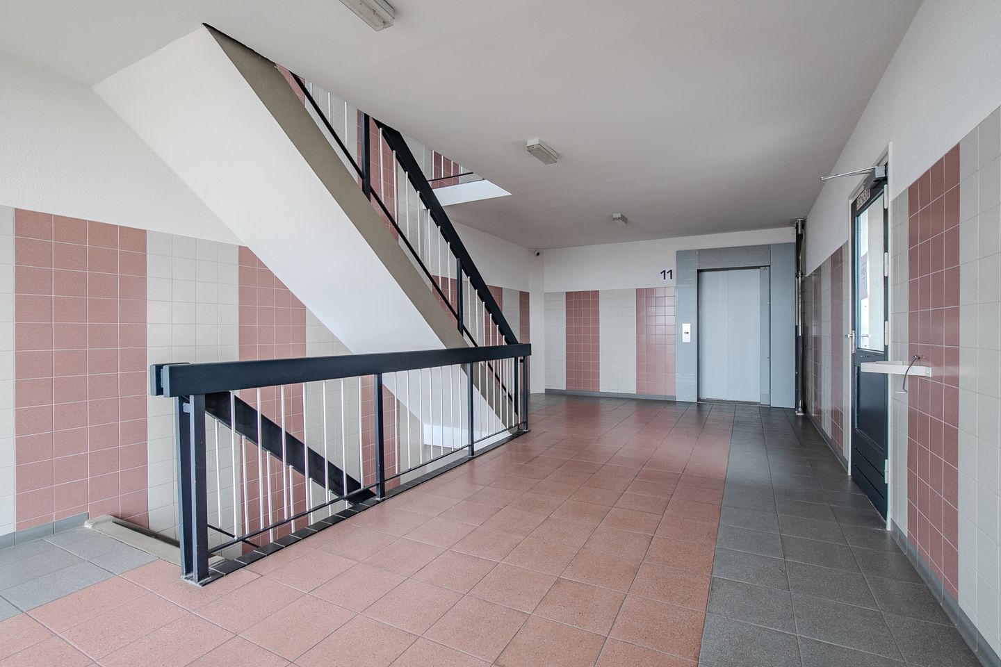 Photo 14 of Eisenhowerstraat 531