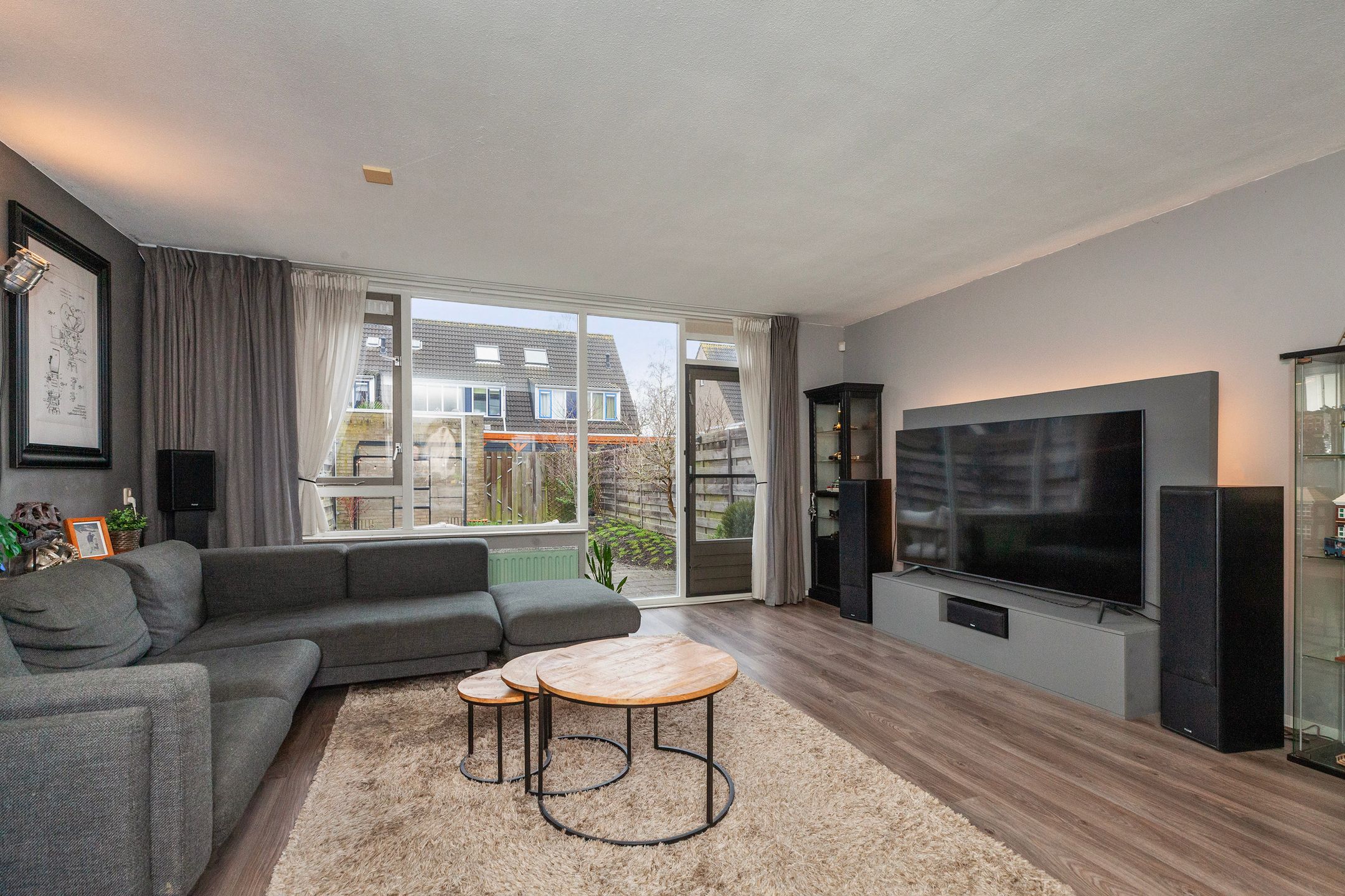 Foto 3 van Donaublauw 27