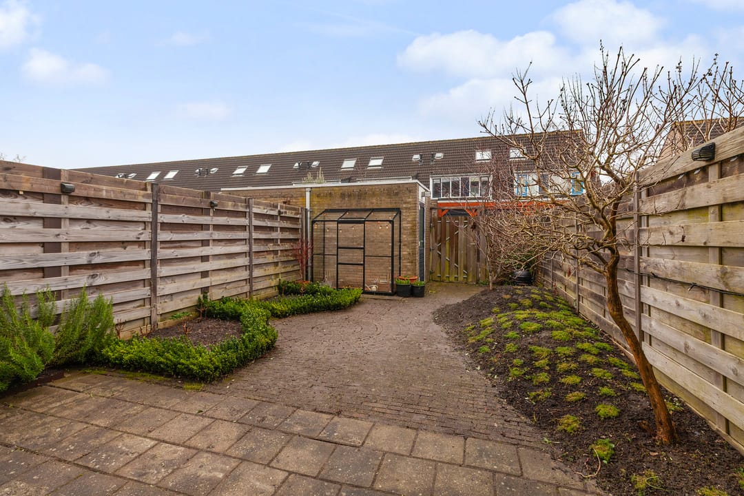 Foto 8 van Donaublauw 27