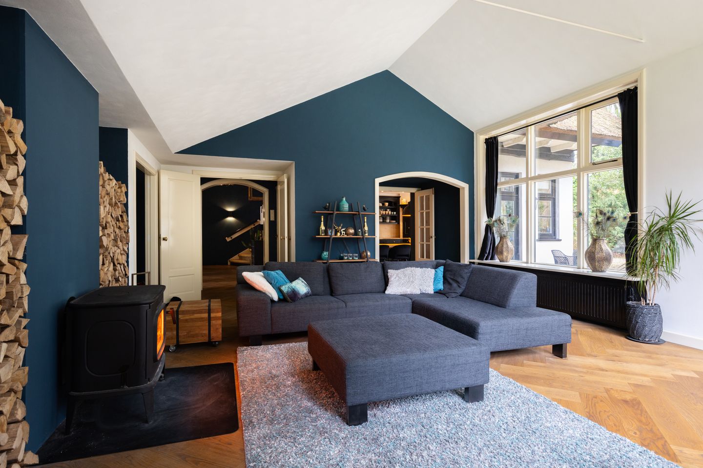 Foto 5 van Burg Roosmale Nepveulaan 2