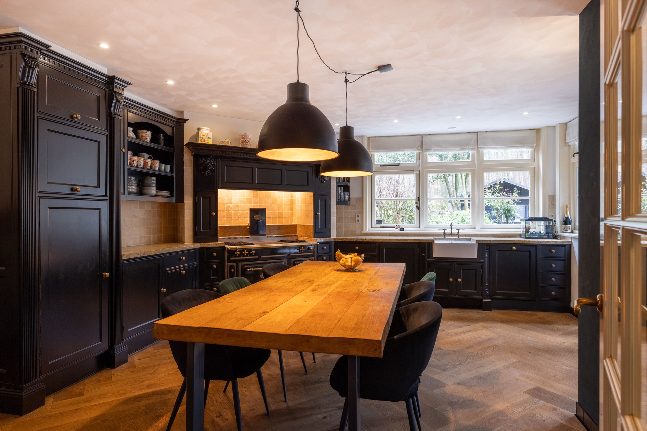 Foto 12 van Burg Roosmale Nepveulaan 2