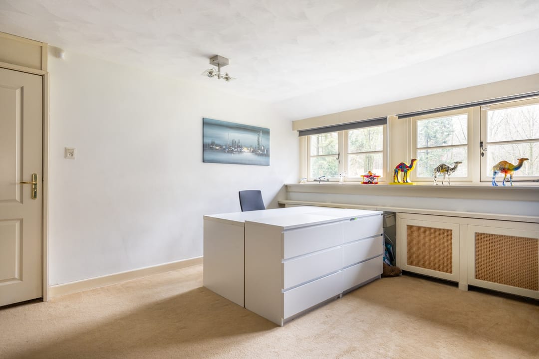 Foto 38 van Burg Roosmale Nepveulaan 2