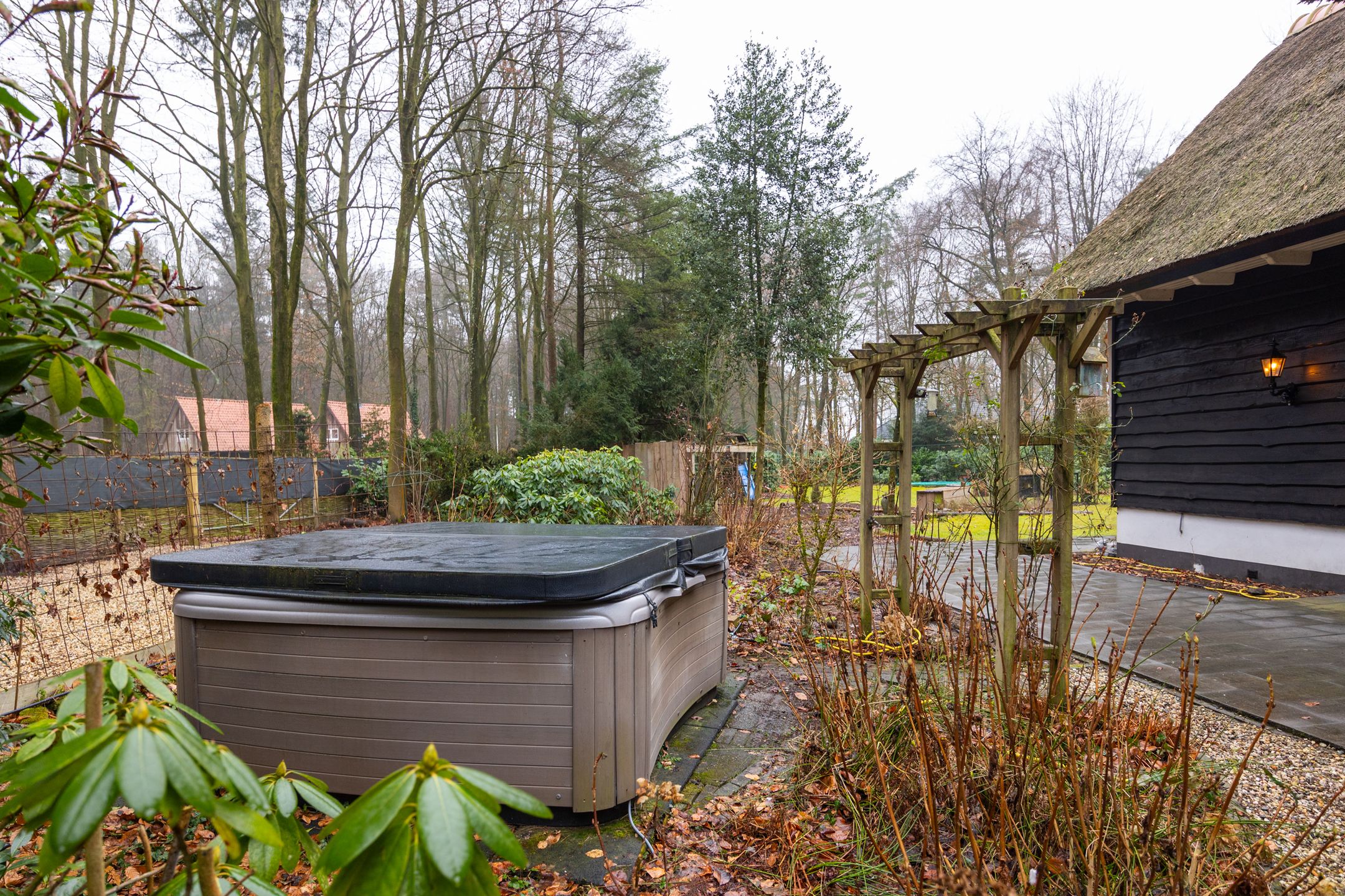 Foto 51 van Burg Roosmale Nepveulaan 2