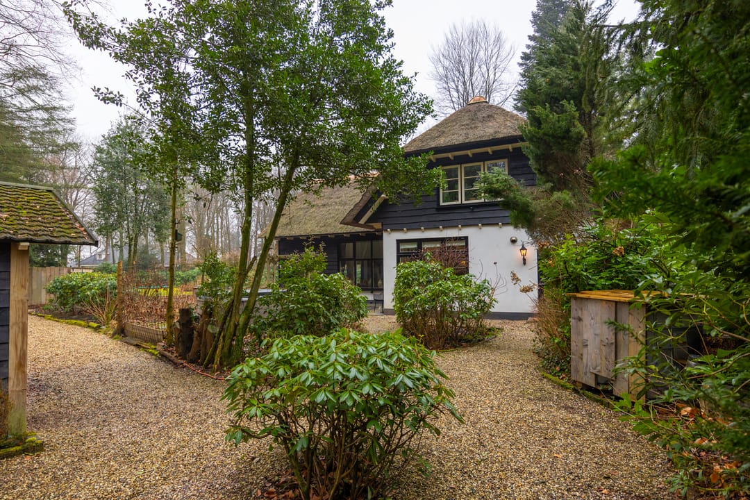 Foto 58 van Burg Roosmale Nepveulaan 2