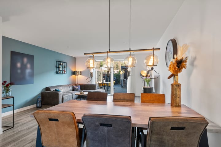 Foto 8 van Enkalaan 126