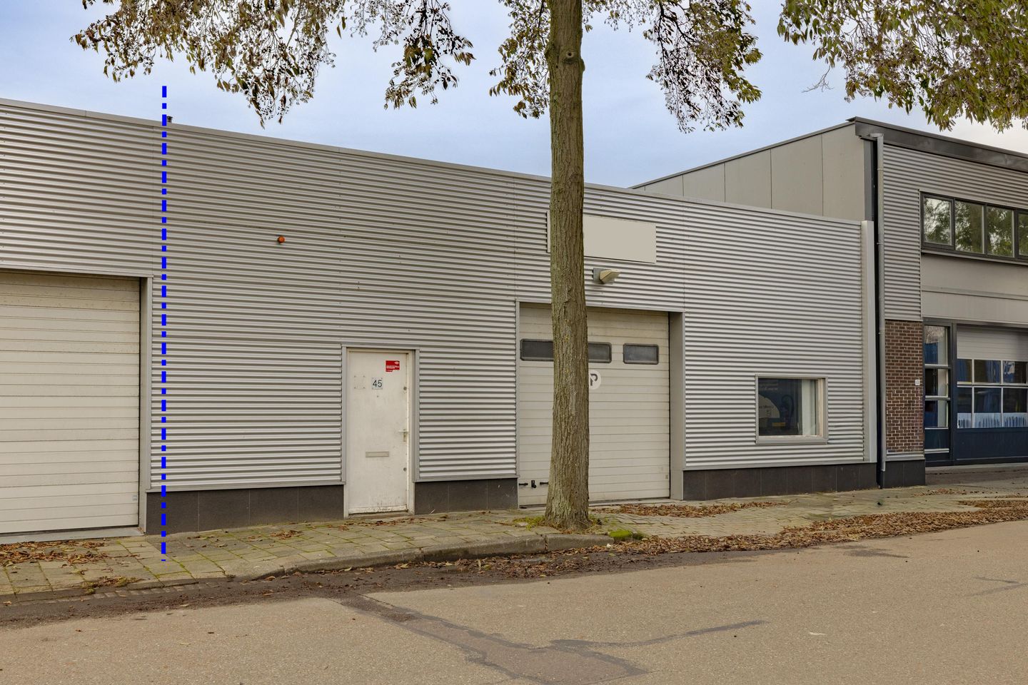 View photo 3 of Izaäk Enschedéweg 45