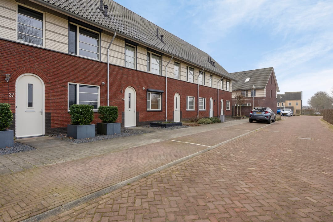 Photo 32 of Windberg 37