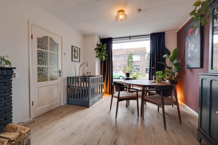 Photo 4 of Voorlandseweg 9