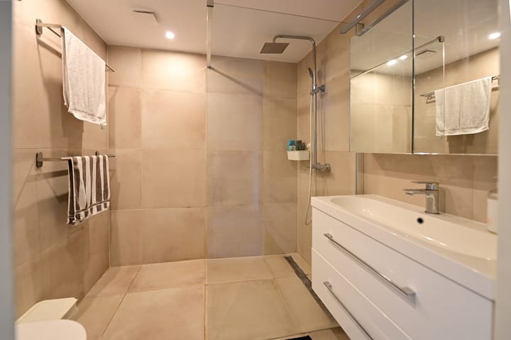 Foto 11 van Rendier 47