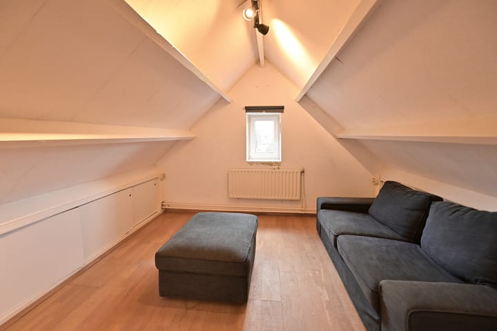 Foto 12 van Rendier 47