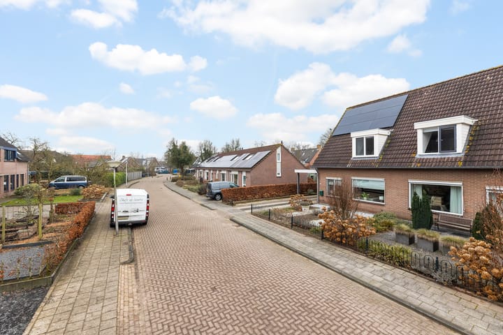 Photo 3 of van Dijksweg 26
