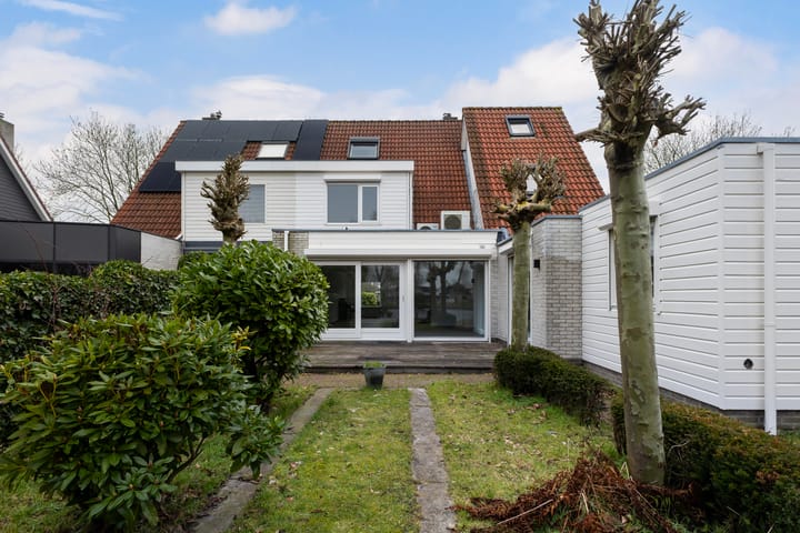 Photo 14 of Staniastate 24