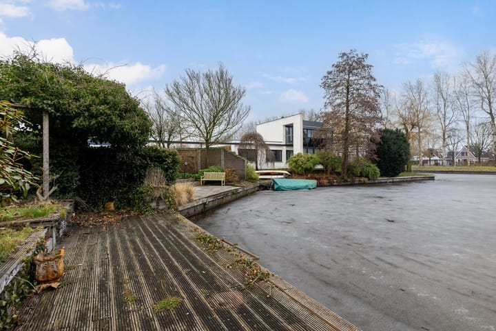 Photo 15 of Staniastate 24