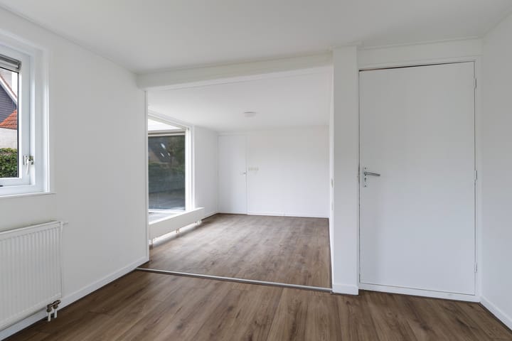 Photo 27 of Staniastate 24