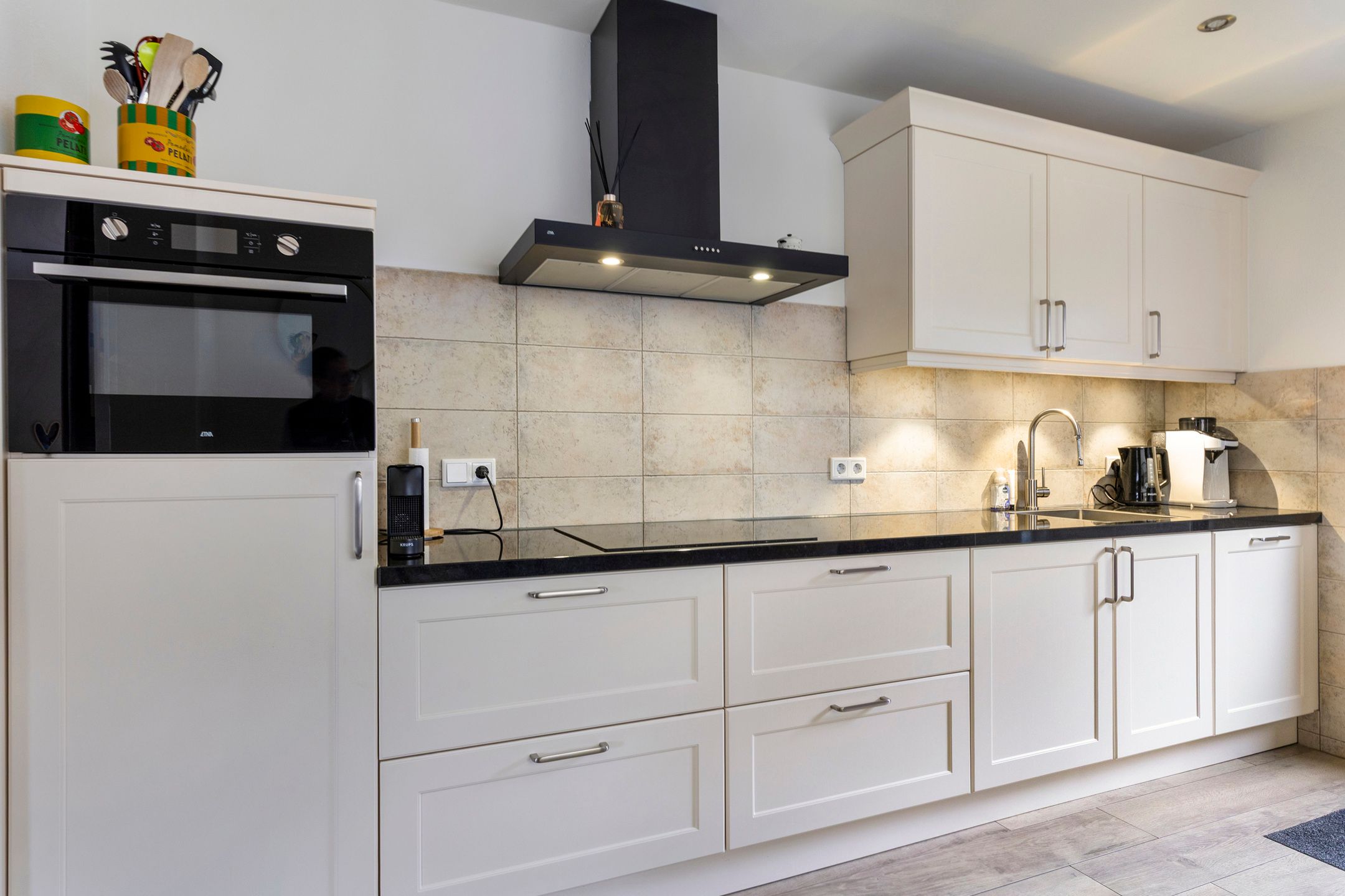 Foto 15 van Bisschop van Mierlostraat 78