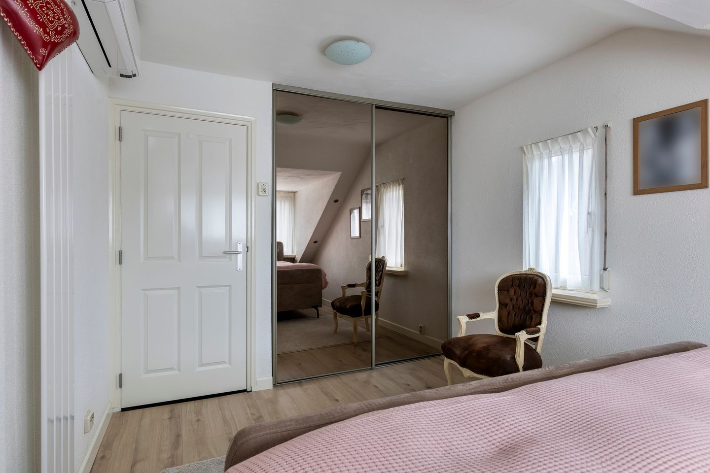 Foto 20 van Bisschop van Mierlostraat 78