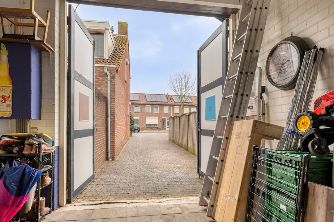 Foto 38 van Bisschop van Mierlostraat 78