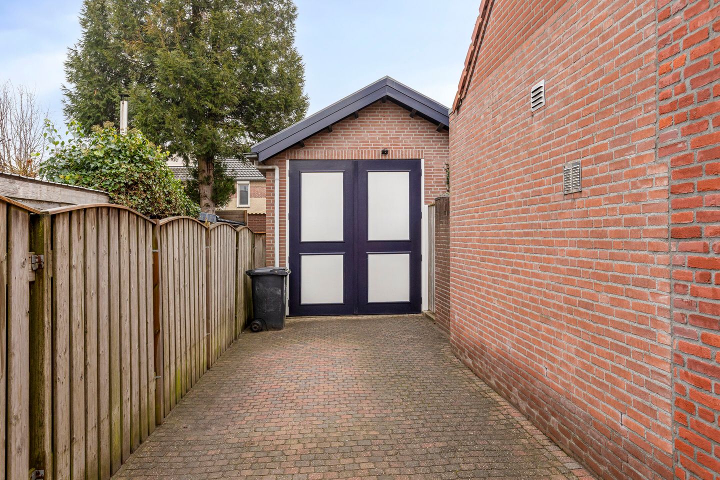 Foto 40 van Bisschop van Mierlostraat 78