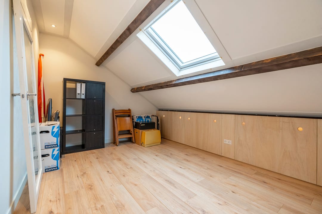 Foto 41 van Loggerstraat 8