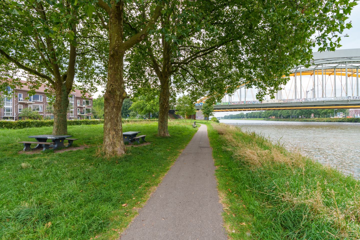 Foto 44 van Loggerstraat 8