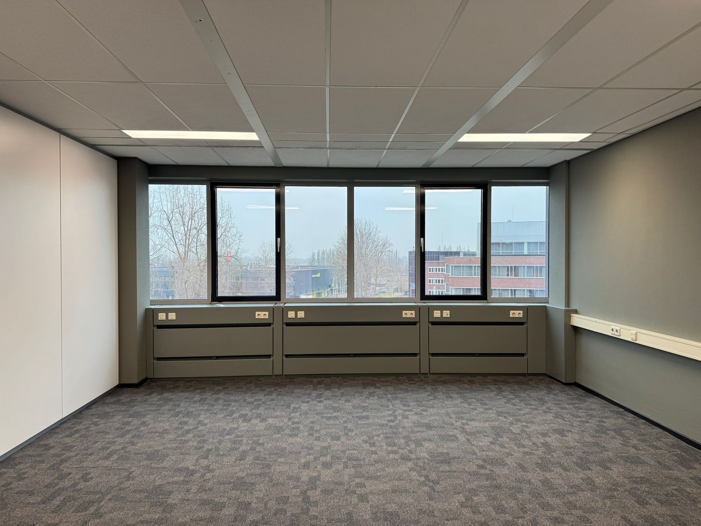 View photo 1 of Hanzeweg 14