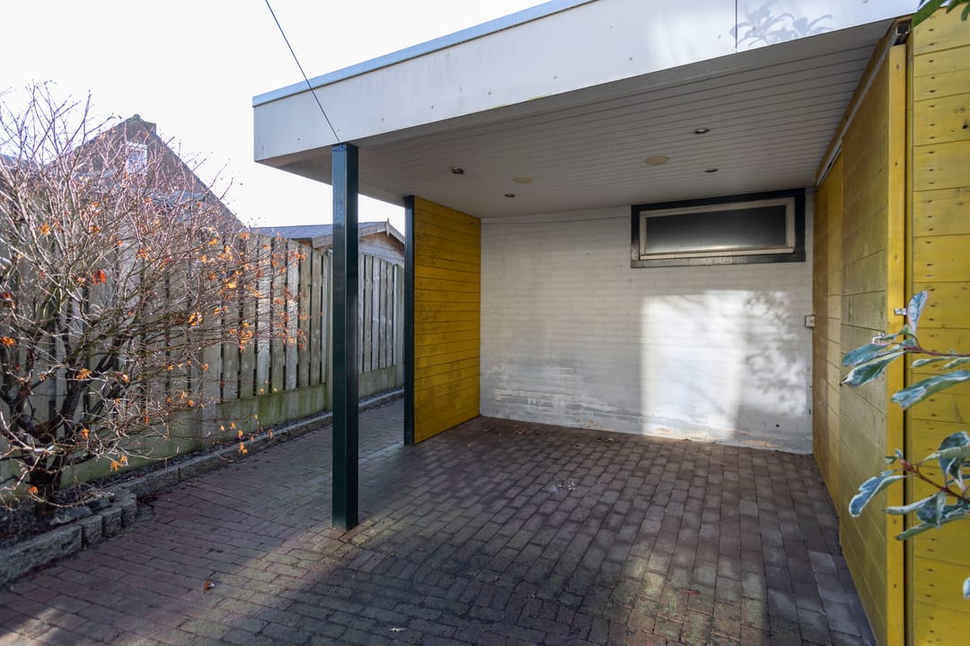 Photo 32 of Klutjesstraat 3