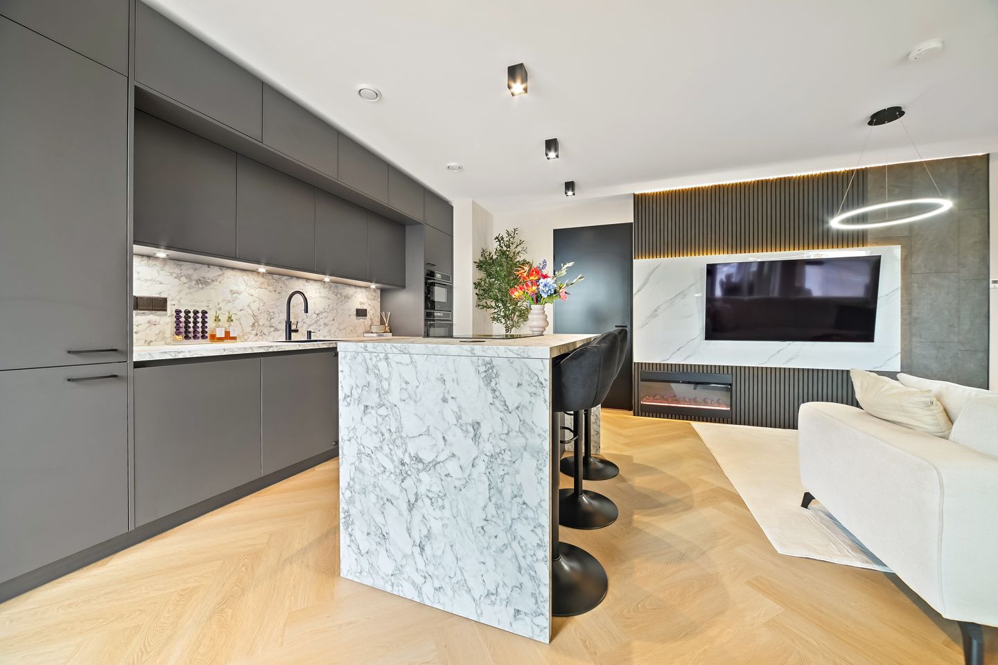 Foto 4 van Jaap van der Hoekplaats 62