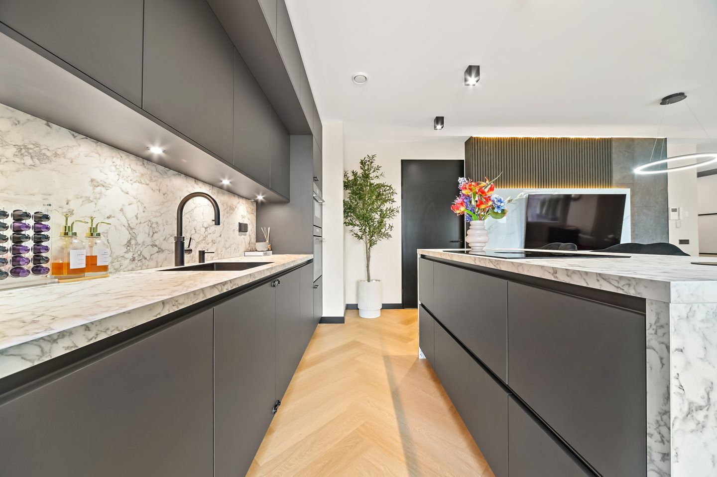 Foto 14 van Jaap van der Hoekplaats 62