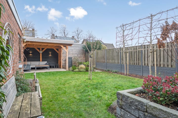 Photo 13 of Rienstraat 6