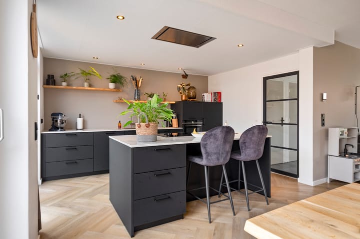 Photo 19 of Rienstraat 6