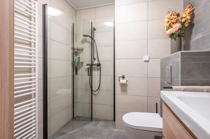 Photo 26 of Rienstraat 6