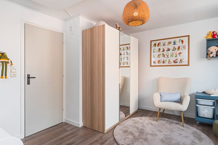 Photo 31 of Rienstraat 6