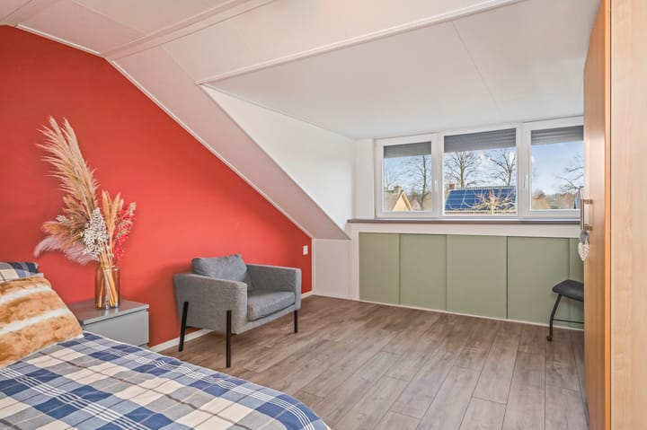 Photo 37 of Rienstraat 6