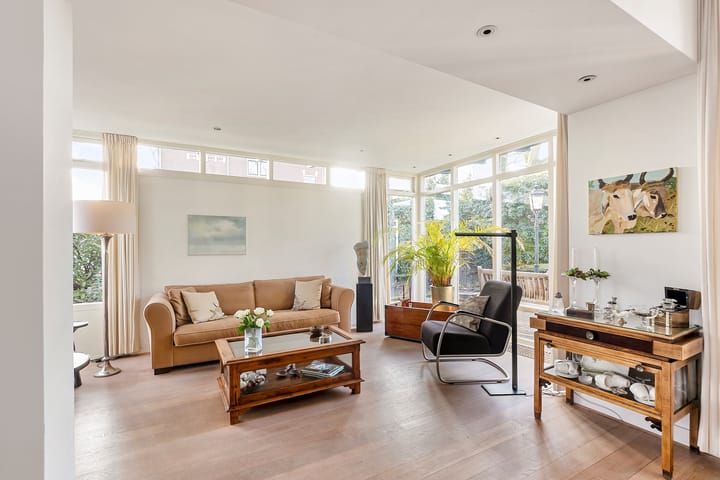 Foto 2 van Julianaweg 1