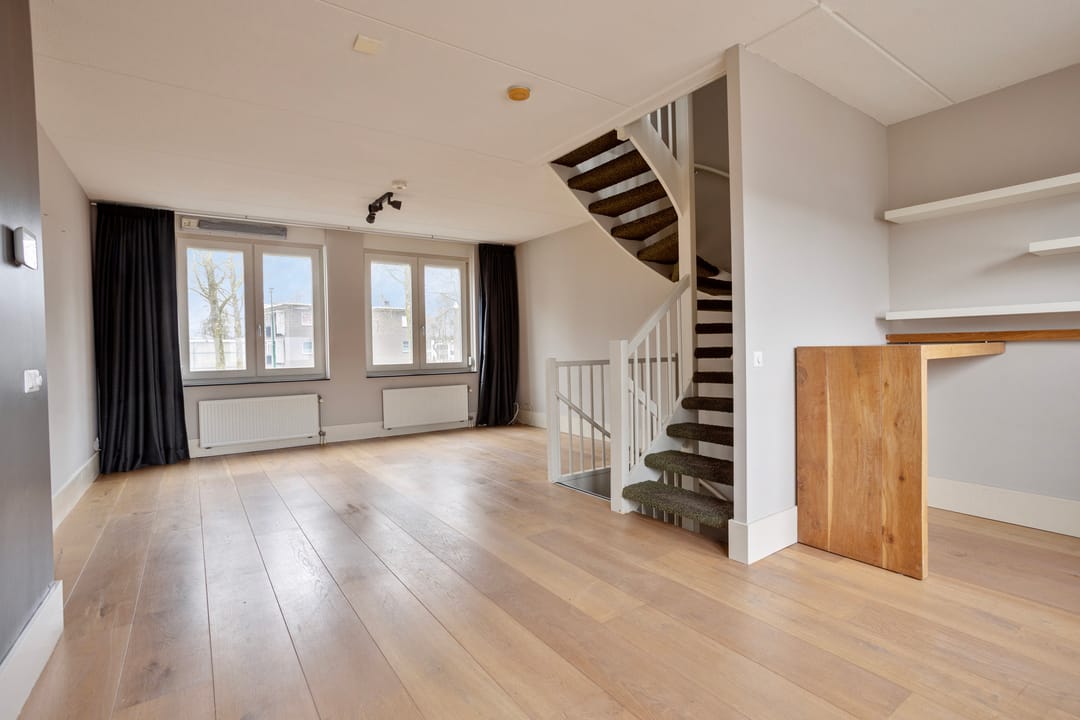 Foto 11 van MacBridestraat 28