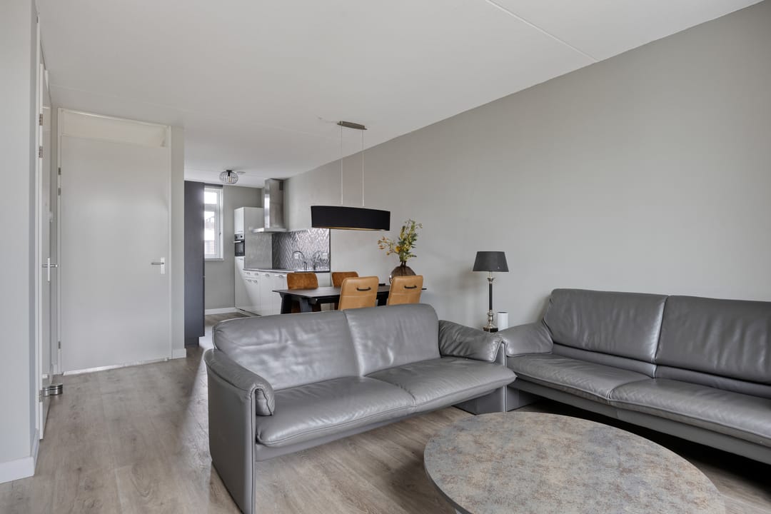 Foto 13 van Pinksterbloemstraat 6