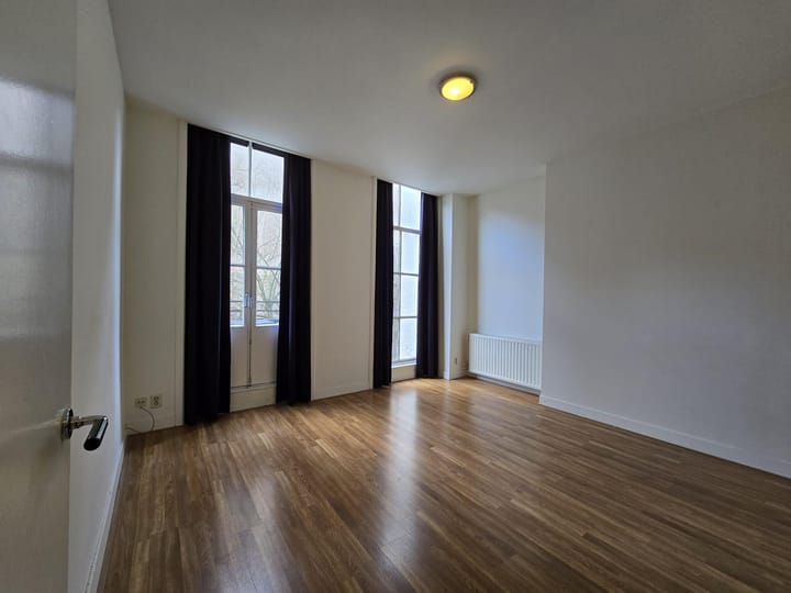 Photo 18 of Lange Houtstraat 23