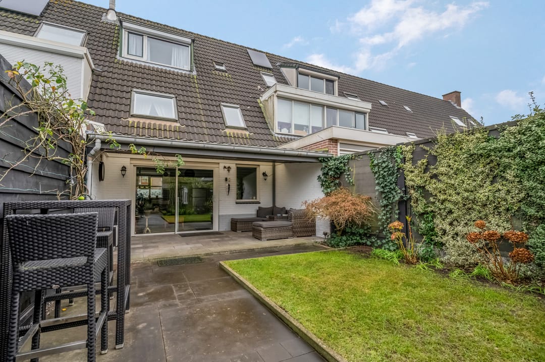 Photo 26 of Jordaensstraat 12