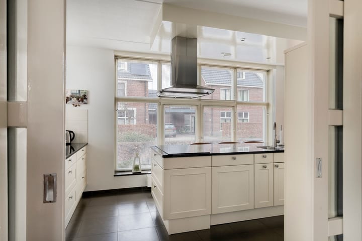 Foto 15 van Prins Clausstraat 12