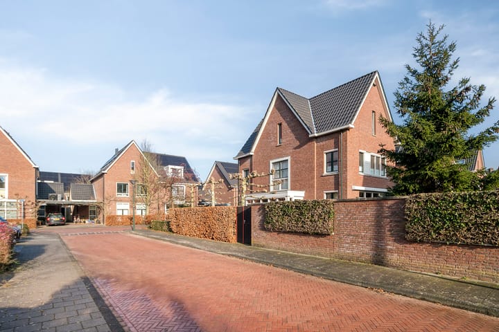 Foto 48 van Prins Clausstraat 12