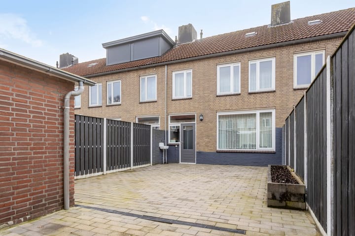 Foto 4 van Rozemarijnhof 29