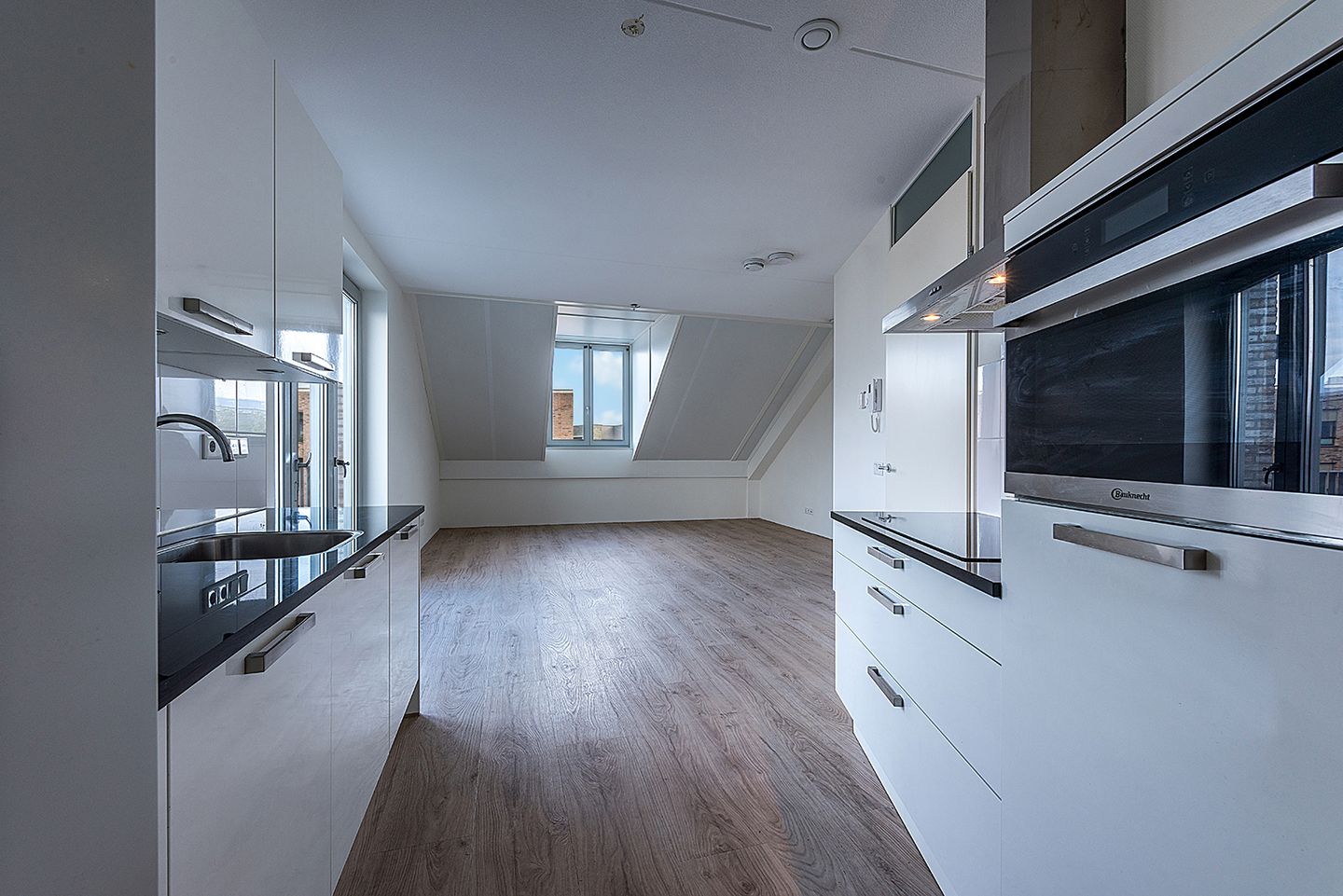 Foto 14 van Maagdendries 67-E02