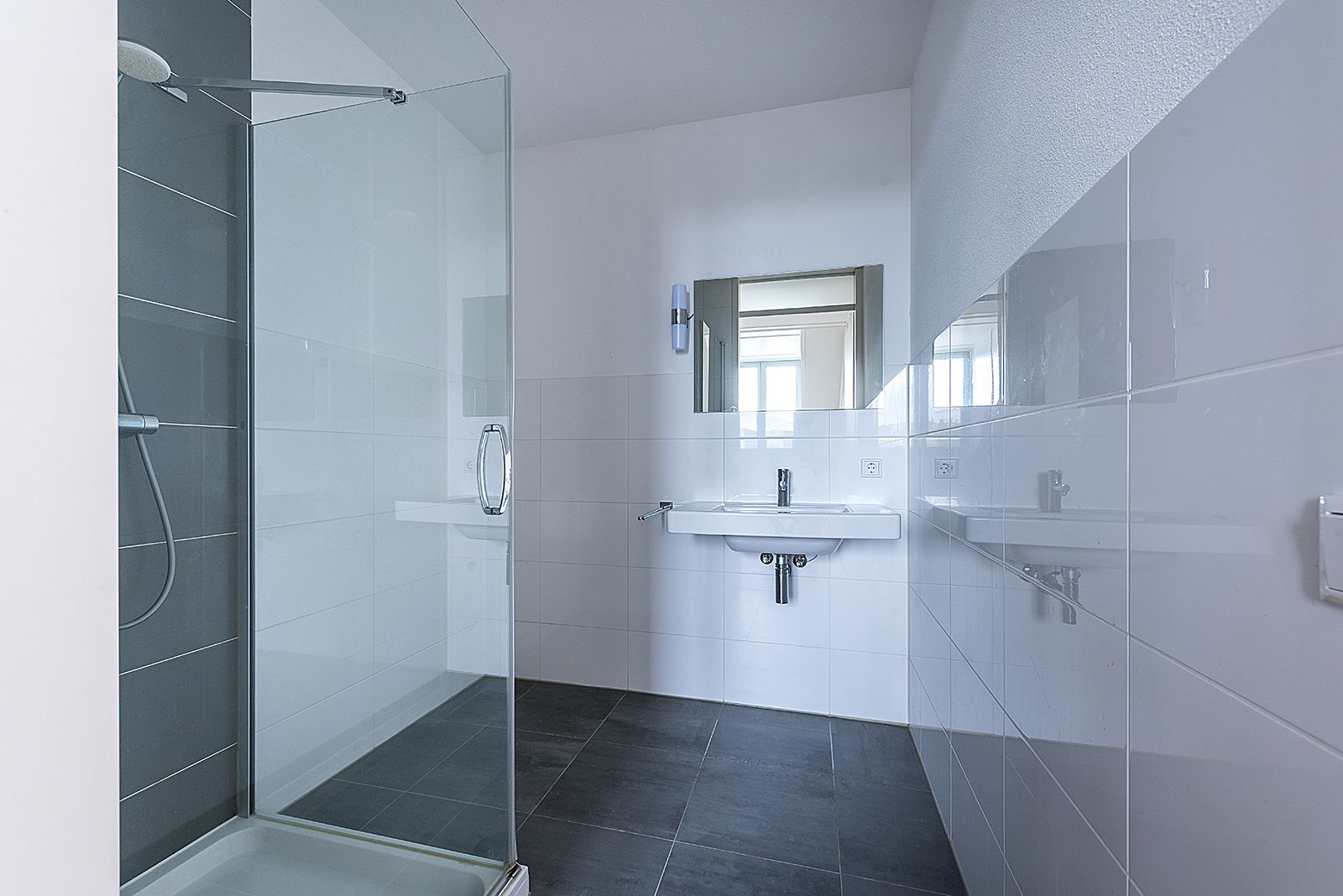 Foto 15 van Maagdendries 67-E02