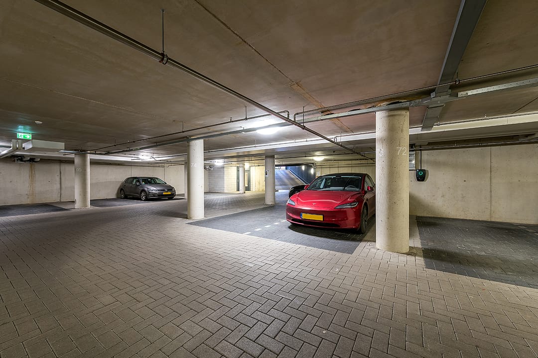 Foto 23 van Maagdendries 67-E02