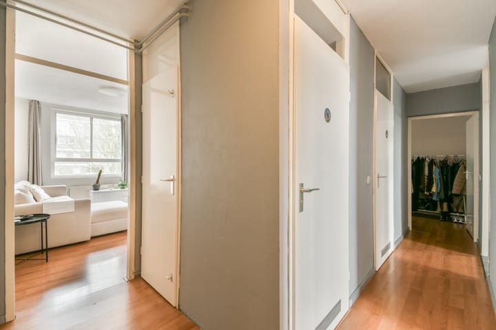 Photo 6 of Brentanostraat 180